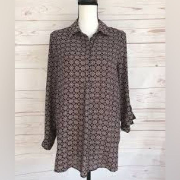 Pleione Anthropologie geo step hem blouse size medium - Picture 1 of 6